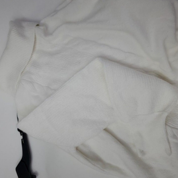 CASLON - Picture 6 of 7